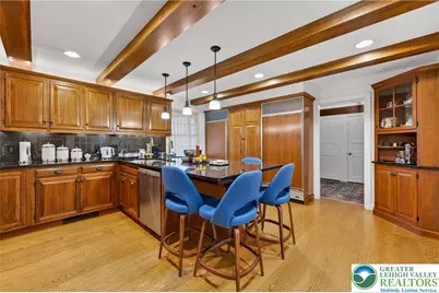 2011 Sycamore Street, Bethlehem City, PA 18017 - Photo 19