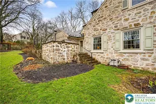 2011 Sycamore St, Bethlehem City, PA 18017 - Photo 89