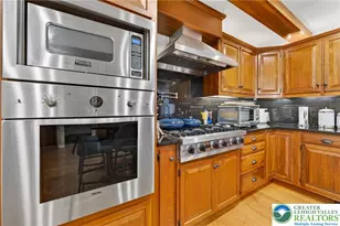 2011 Sycamore St, Bethlehem City, PA 18017 - Photo 21