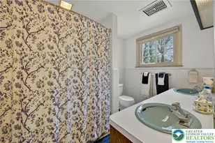 2011 Sycamore St, Bethlehem City, PA 18017 - Photo 53