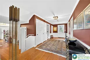 2011 Sycamore St, Bethlehem City, PA 18017 - Photo 9