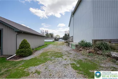 4006 Hecktown Road, Bethlehem Township, PA 18020 - Photo 65