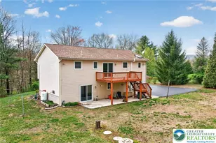 1006 Burger Hollow Rd, Polk Twp, PA 18058 - Photo 7