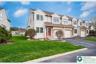 311 Windsor Place, Macungie Boro, PA 18062 - Photo 3