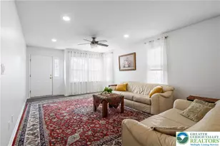 311 Windsor Pl, Macungie Boro, PA 18062 - Photo 5