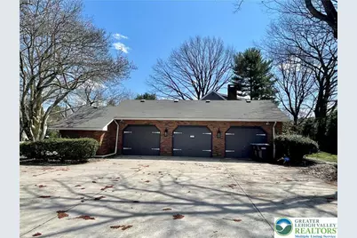 1331 Armstrong Road, Bethlehem City, PA 18017 - Photo 9