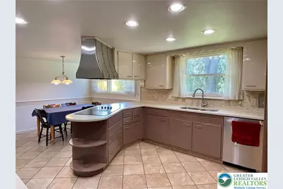 1331 Armstrong Road, Bethlehem City, PA 18017 - Photo 15