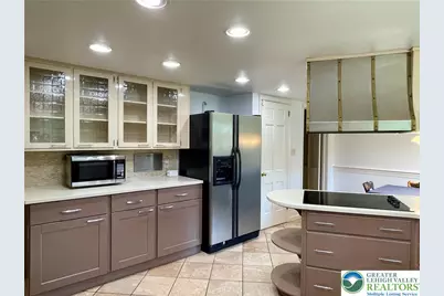 1331 Armstrong Road, Bethlehem City, PA 18017 - Photo 17