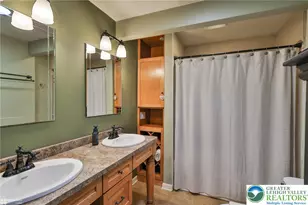 529 Oakwood St, Palmer Twp, PA 18045 - Photo 17