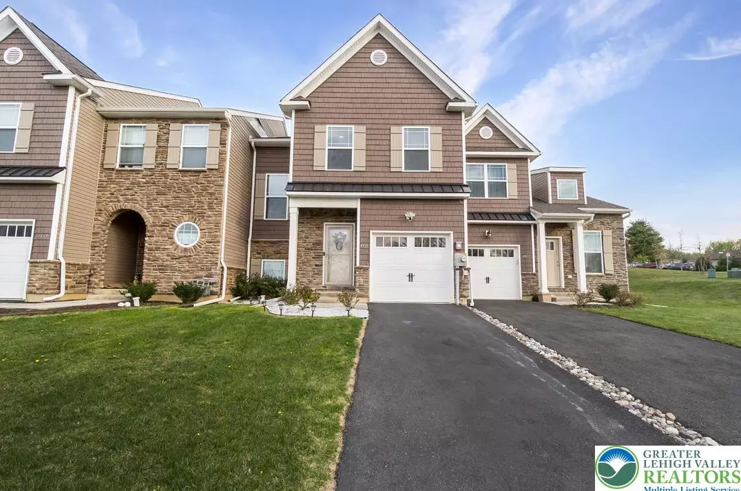 4491 Benjamin CT, Upper Milford Township, PA 18049 - MLS 774685