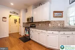 1127 Arbour Ln, Richlandtown, PA 18951 - Photo 9