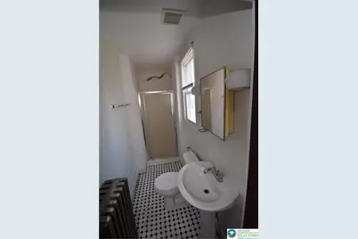 63 E Broad Street, East Stroudsburg, PA 18301 - Photo 11