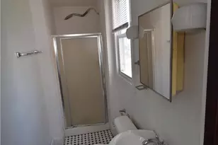 63 E Broad St, East Stroudsburg, PA 18301 - Photo 11