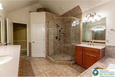 49 Crest Boulevard, Palmer Twp, PA 18045 - Photo 37