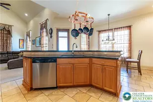 49 Crest Blvd, Palmer Twp, PA 18045 - Photo 23