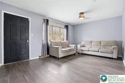 1818 E Susquehanna Street, Salisbury Township, PA 18103 - Photo 7