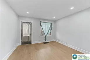 504 W Grant St, Easton, PA 18042 - Photo 5