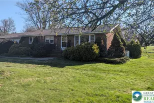 744 S Dogwood Rd, Lehigh Township, PA 18088 - Photo 1