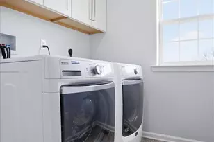 250 Redclover Ln, Allentown City, PA 18104 - Photo 55