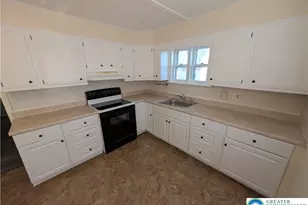 150 N Walnut St, Bath, PA 18014 - Photo 5