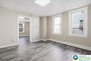 725 Wilkes Barre St, Easton, PA 18042 - Photo 9