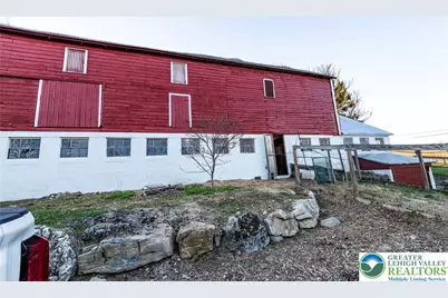 858 Deer Run Road, Upper Mt Bethel Twp, PA 18343 - Photo 47