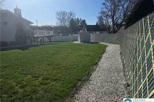 5504 Main St, Whitehall Township, PA 18052 - Photo 13