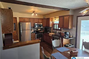 5504 Main St, Whitehall Township, PA 18052 - Photo 17