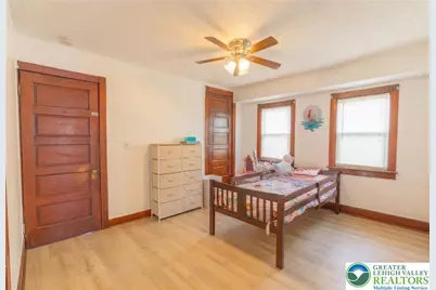 813 Balata Street, Easton, PA 18042 - Photo 11