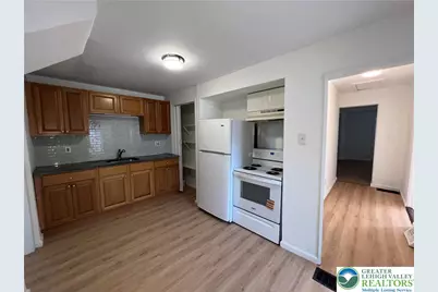 313 Main Street #1, Slatington Boro, PA 18080 - Photo 3