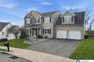 2127 Eagles Landing Dr, Upper Nazareth, PA 18064 - Photo 3