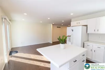 1319 Mohr Circle, Macungie Boro, PA 18062 - Photo 7