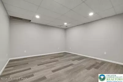 267 Scenic Drive, Tobyhanna Twp, PA 18610 - Photo 71