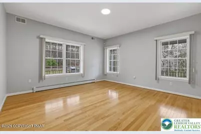 267 Scenic Drive, Tobyhanna Twp, PA 18610 - Photo 5