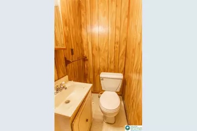 928 W Berwick Street, Easton, PA 18042 - Photo 9