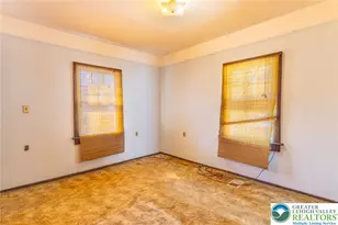 928 W Berwick St, Easton, PA 18042 - Photo 11