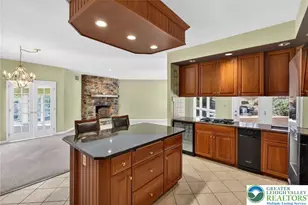 3190 Sheffield Dr, Emmaus Boro, PA 18049 - Photo 15