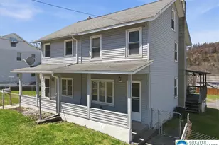 79 W Miner St, Coaldale, PA 18218 - Photo 5