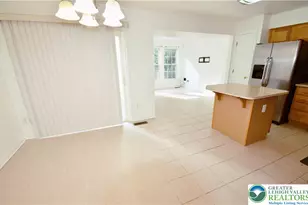 136 Knollwood Dr, Williams Township, PA 18042 - Photo 7