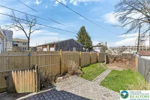 2427 Forest St, Wilson Boro, PA 18042 - Photo 19