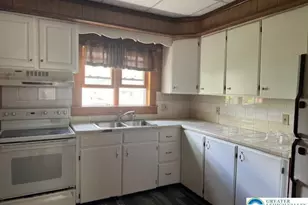 32 Powell, Lansford, PA 18232 - Photo 5