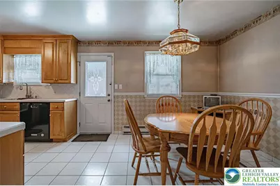 1414 E Pennsylvania Street, Allentown City, PA 18109 - Photo 9