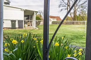 2273 Vista Dr, Bethlehem City, PA 18018 - Photo 19