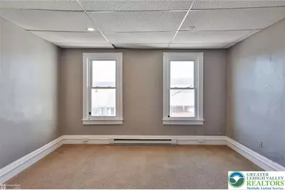 302 W Abbott Street, Lansford, PA 18232 - Photo 27