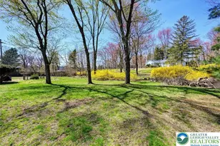 296 E Broad St, East Stroudsburg, PA 18301 - Photo 9