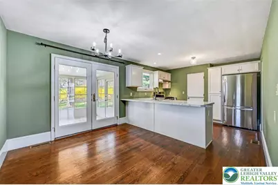 296 E Broad Street, East Stroudsburg, PA 18301 - Photo 17