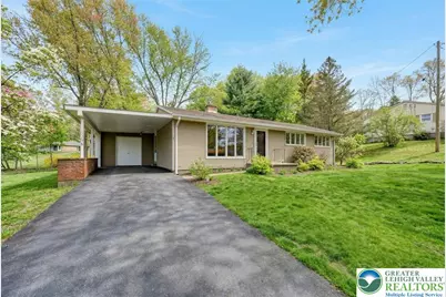 296 E Broad Street, East Stroudsburg, PA 18301 - Photo 3