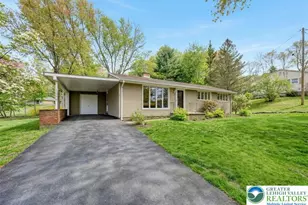 296 E Broad St, East Stroudsburg, PA 18301 - Photo 3