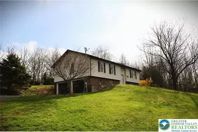 4733 Hillside Road, Coplay Boro, PA 18037 - Photo 17