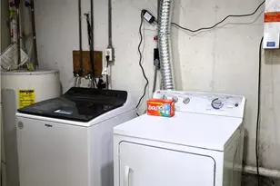 4733 Hillside Rd, Coplay Boro, PA 18037 - Photo 13